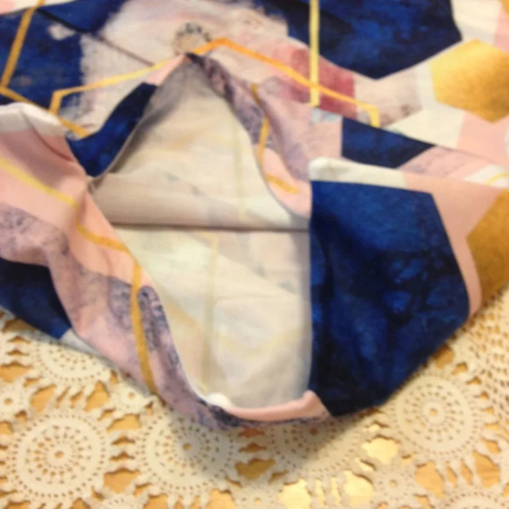 Abstract Decorative Pillow Cover, nwot